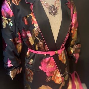 ⚜️🌺⚜️Designer blazer by Peter Nygard. Size L. Mint condition! See details⚜️🌺⚜️